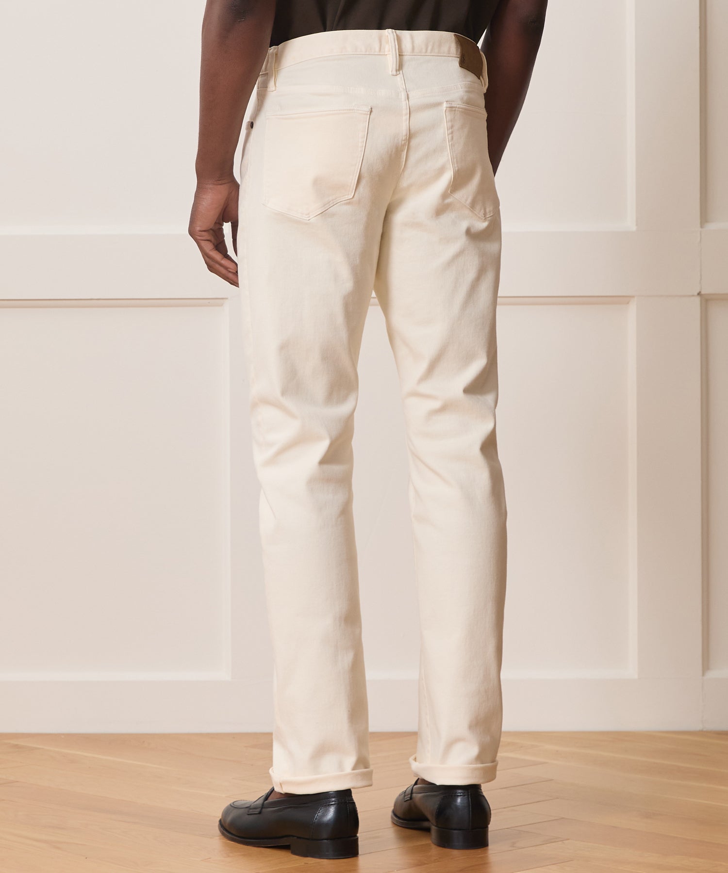 Straight Fit 5-Pocket Chino