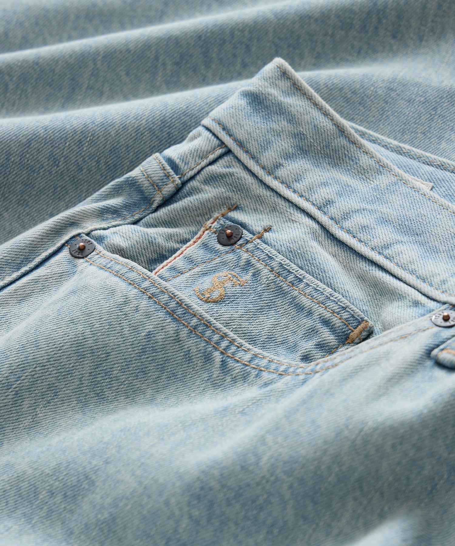 Straight Fit Selvedge Jean in Light Indigo