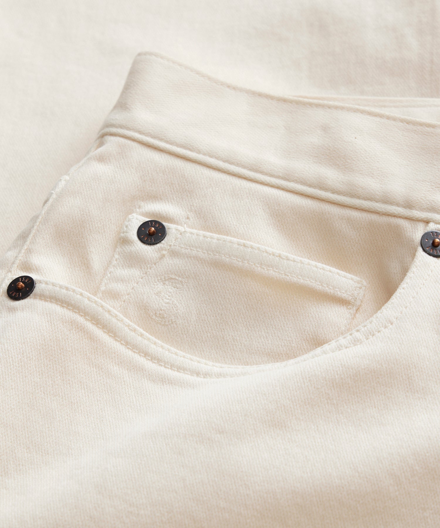Straight Fit 5-Pocket Chino